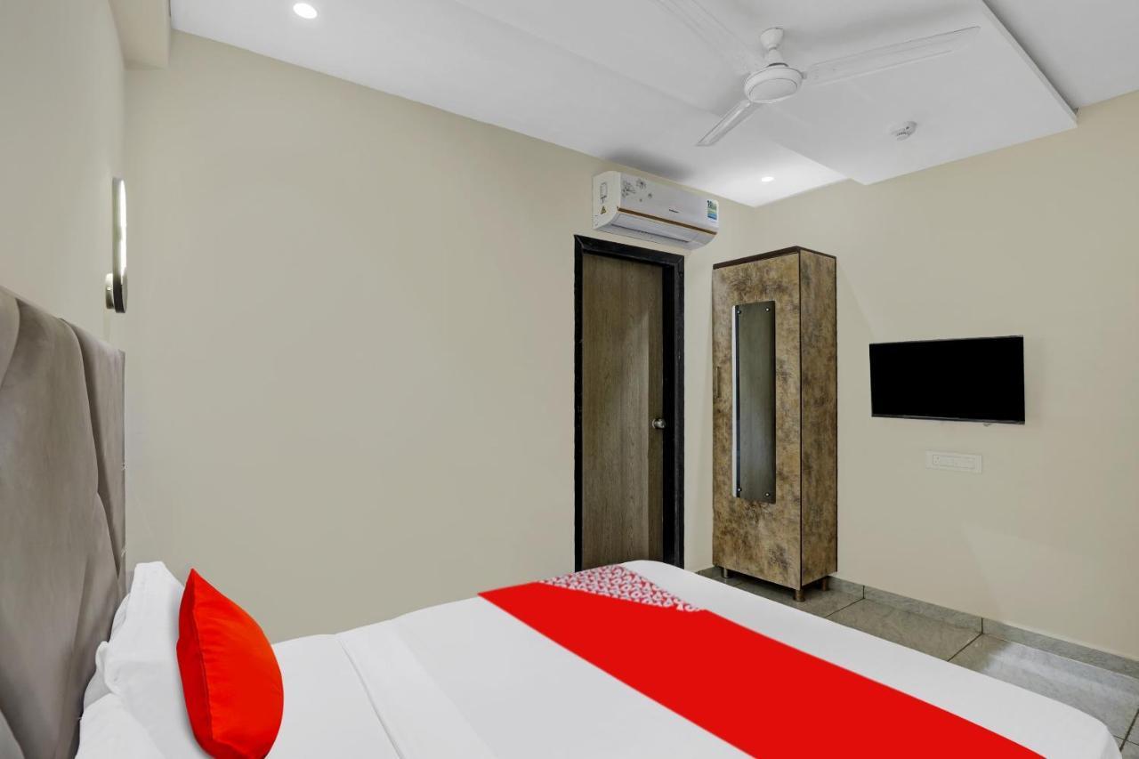 Hotel O Shree Palace Utrān Kültér fotó