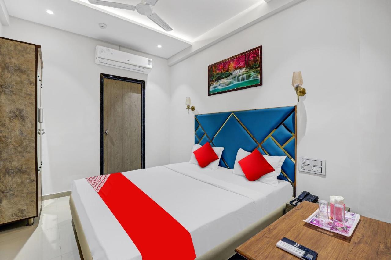 Hotel O Shree Palace Utrān Kültér fotó