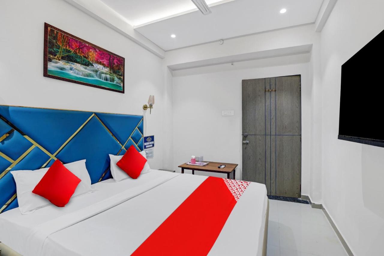Hotel O Shree Palace Utrān Kültér fotó